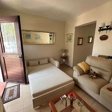Picasso,20 Apartman Estepona