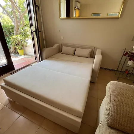 Picasso,20 Apartmán *